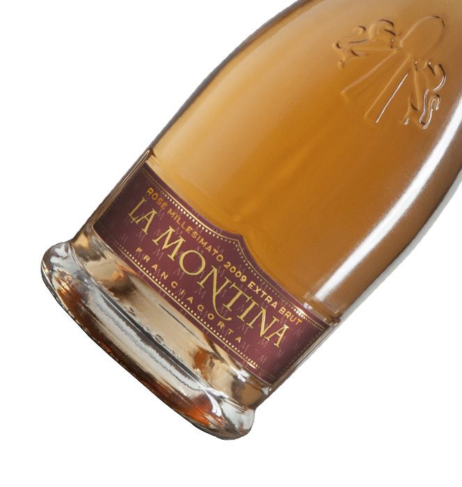 dettaglio etichetta franciacorta riserva rose extra brut 2009